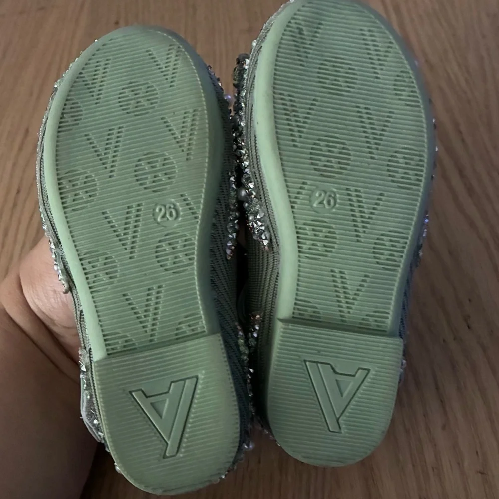 Meng Ke Xuan Elegant Kids' Sparkling Pearl Rhinestone Shiny Kids Princess Shoes
